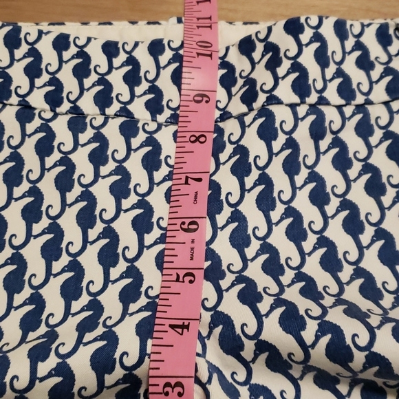 LADIES J CREW SZ 4 SEAHORSE PRINT SHORTS - Picture 9 of 13